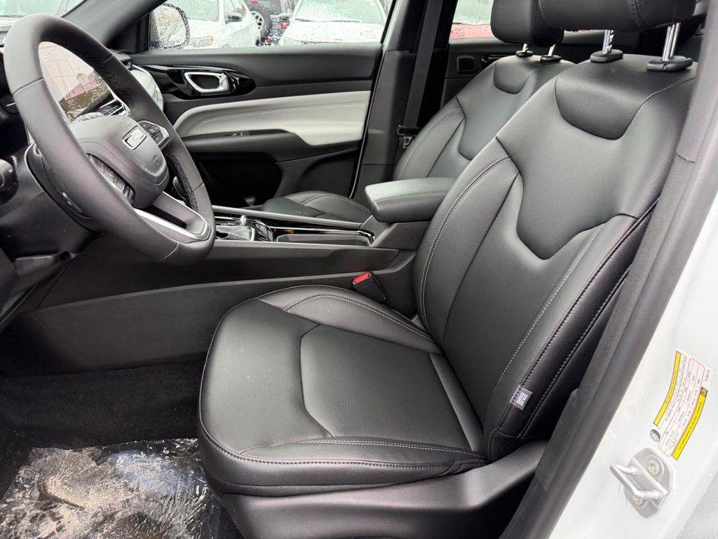 new 2026 Jeep Compass car, priced at $33,643