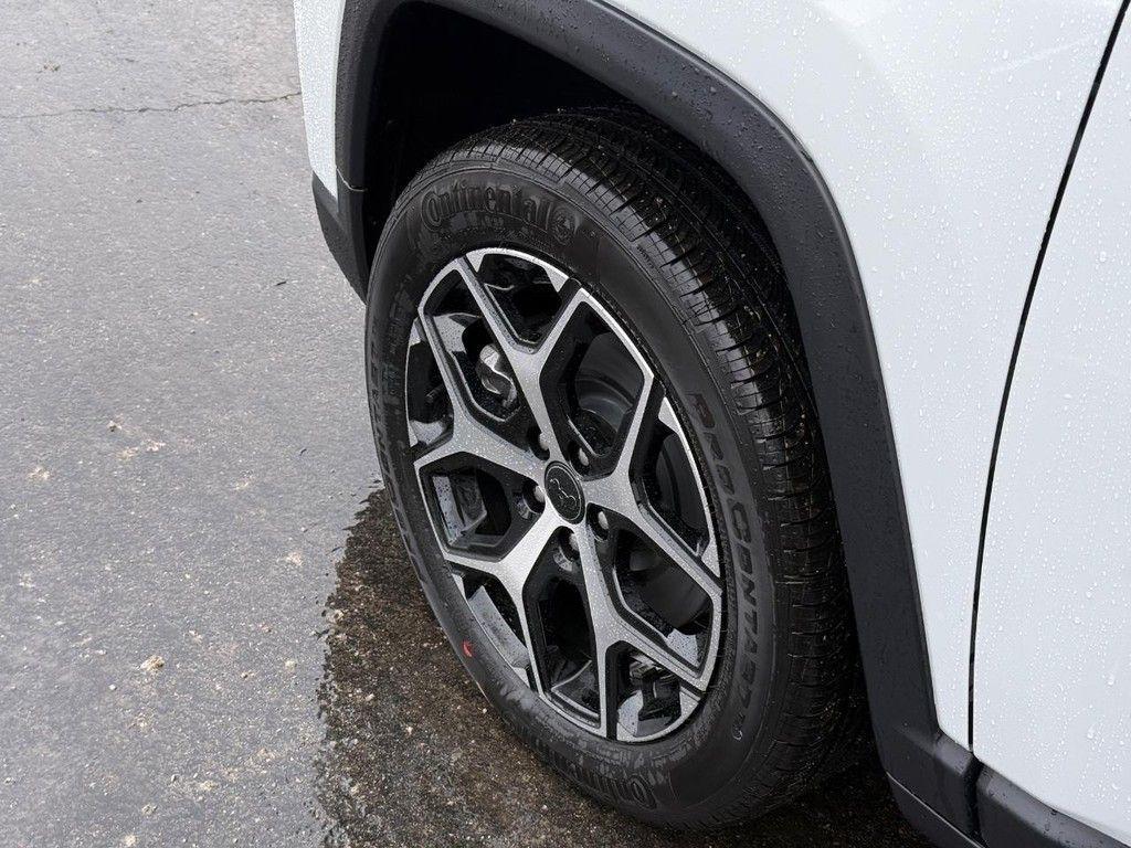 new 2026 Jeep Compass car, priced at $33,643