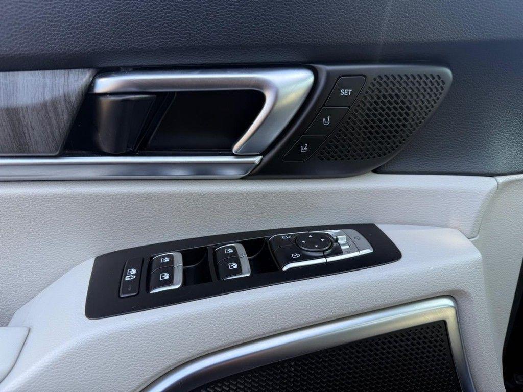 used 2023 Kia Telluride car, priced at $31,211