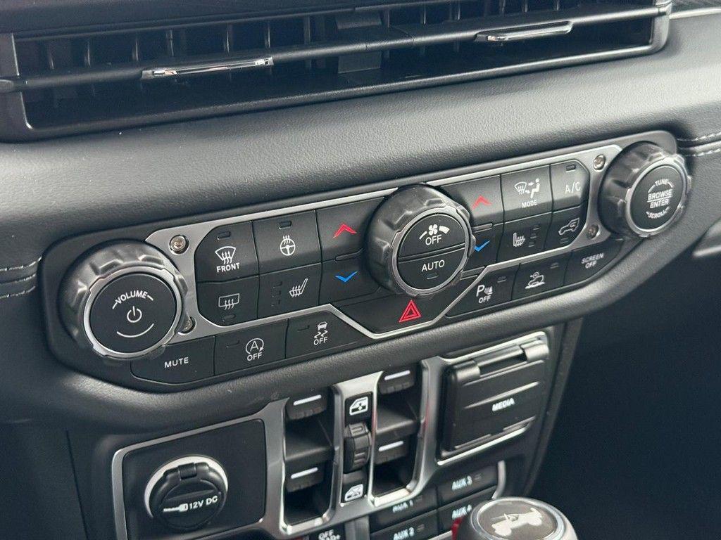 new 2026 Jeep Wrangler car, priced at $55,666