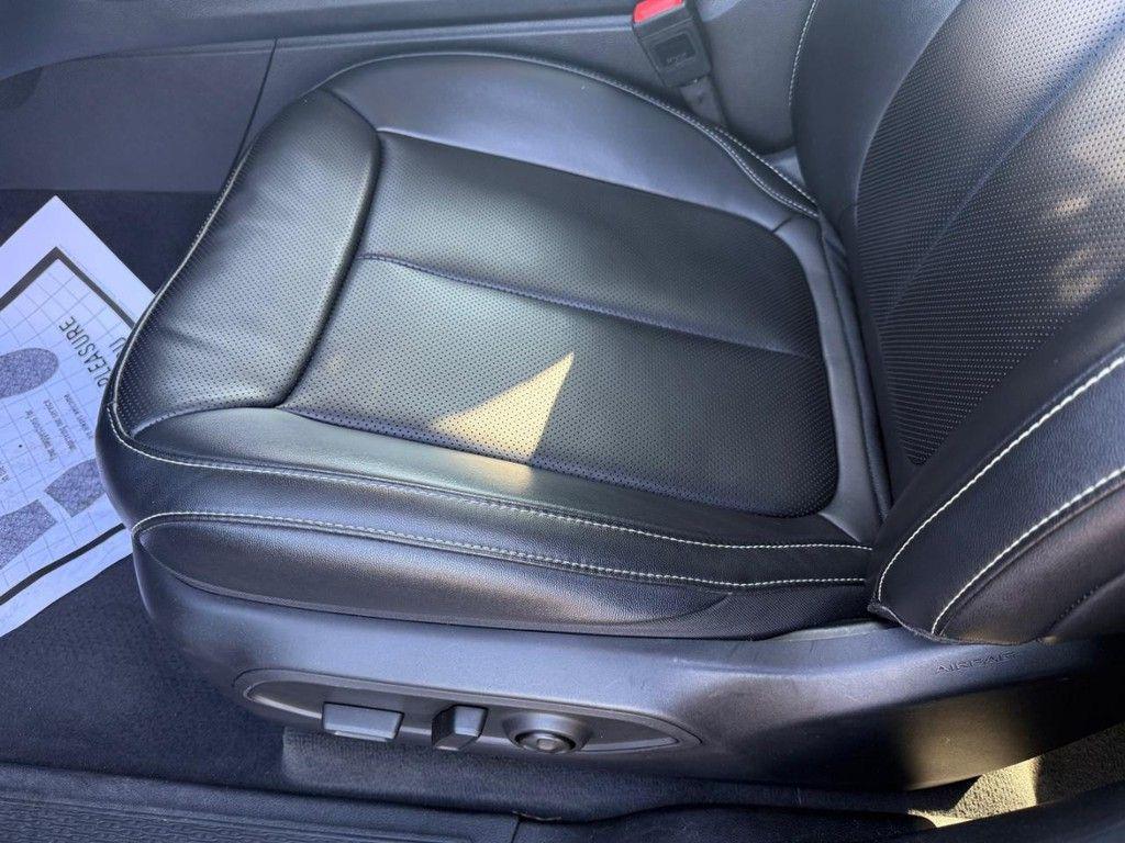 used 2024 Jeep Grand Cherokee L car, priced at $30,687