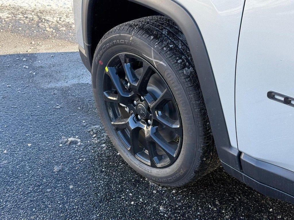 new 2026 Jeep Compass car, priced at $31,227