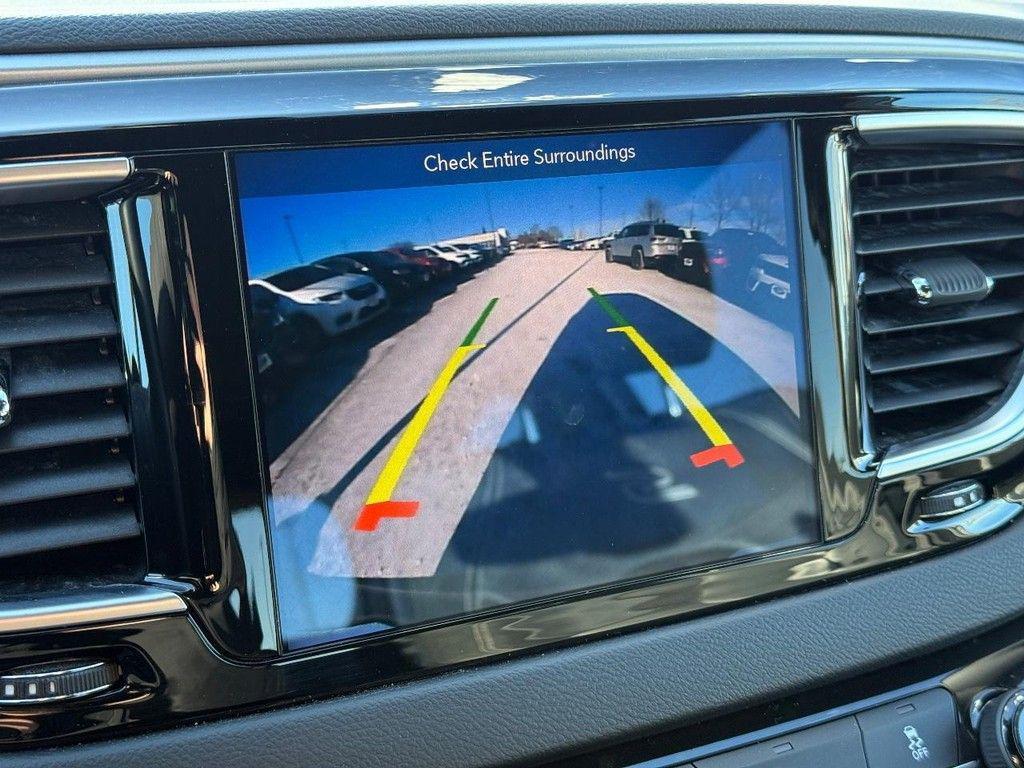 used 2018 Chrysler Pacifica car, priced at $13,400