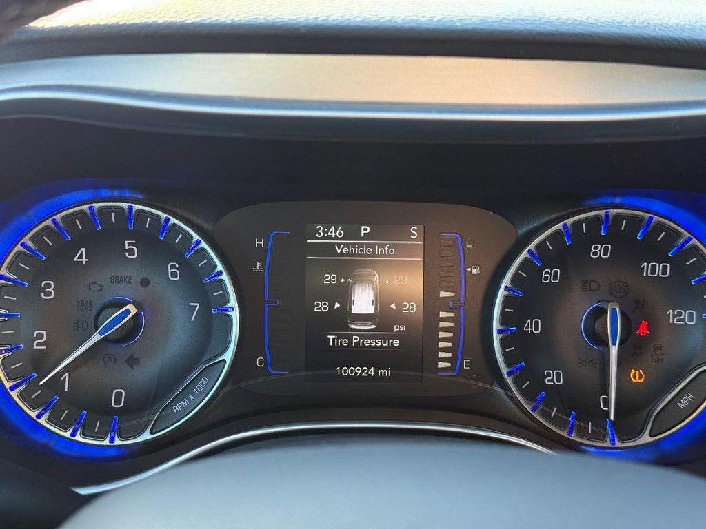 used 2018 Chrysler Pacifica car, priced at $13,400