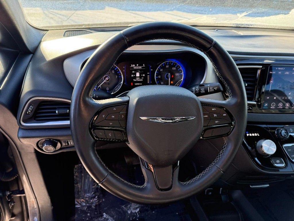 used 2018 Chrysler Pacifica car, priced at $13,400