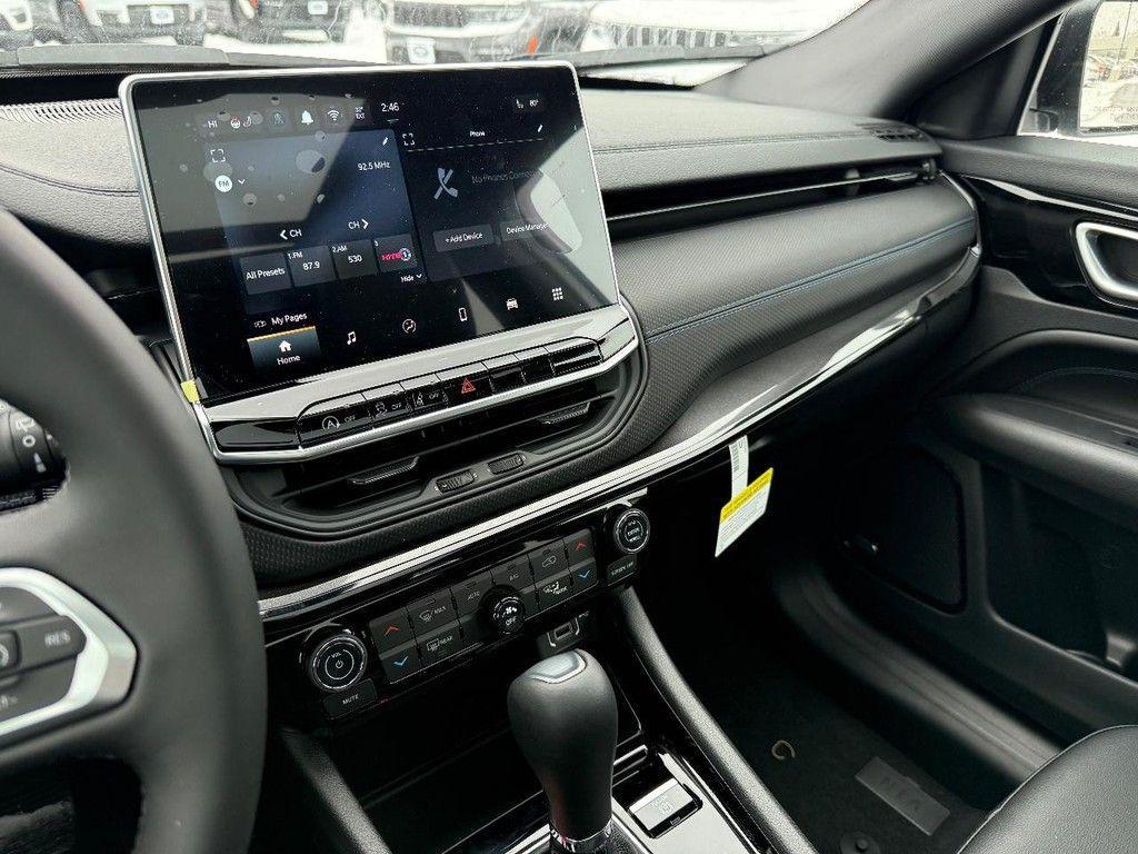 new 2026 Jeep Compass car, priced at $32,727