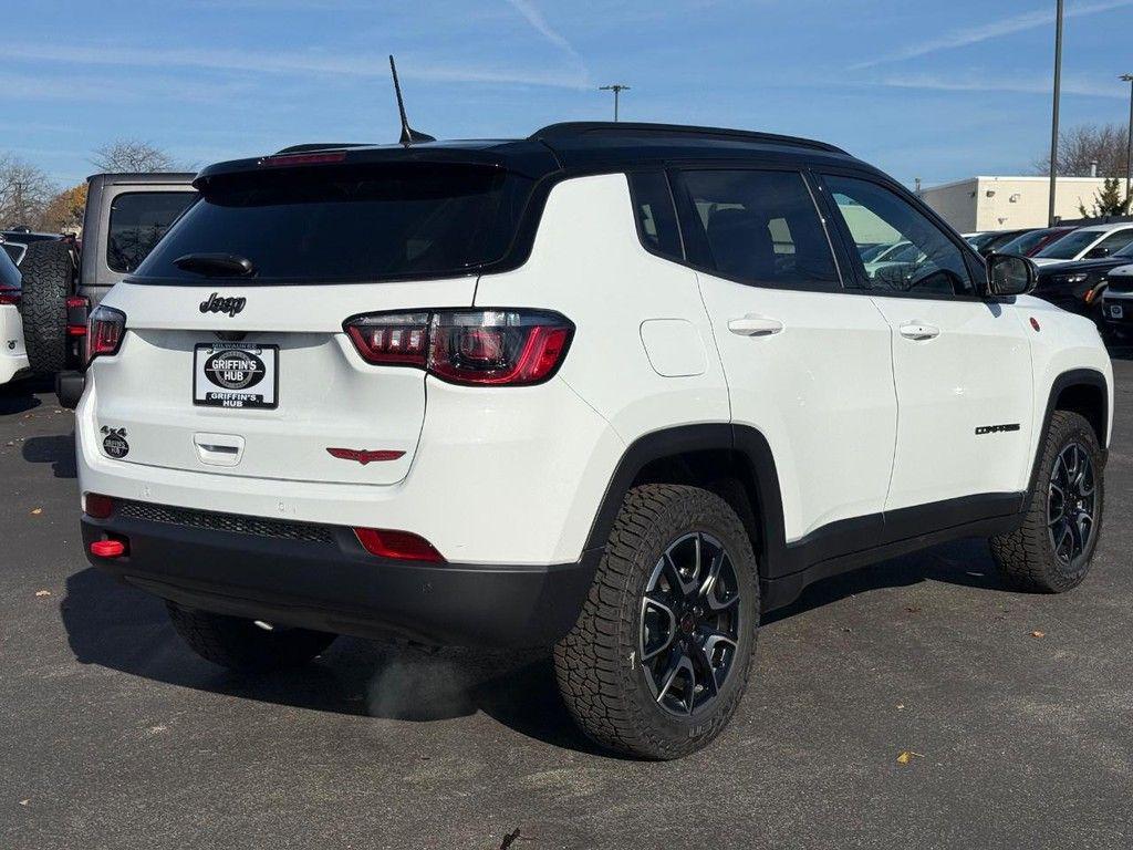 new 2026 Jeep Compass car, priced at $33,165