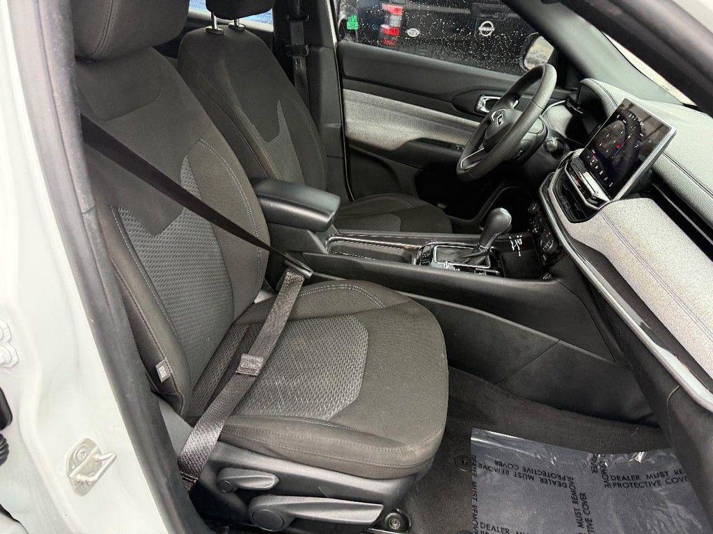 used 2024 Jeep Compass car, priced at $18,999