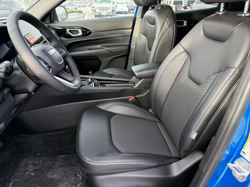 new 2026 Jeep Compass car, priced at $32,295