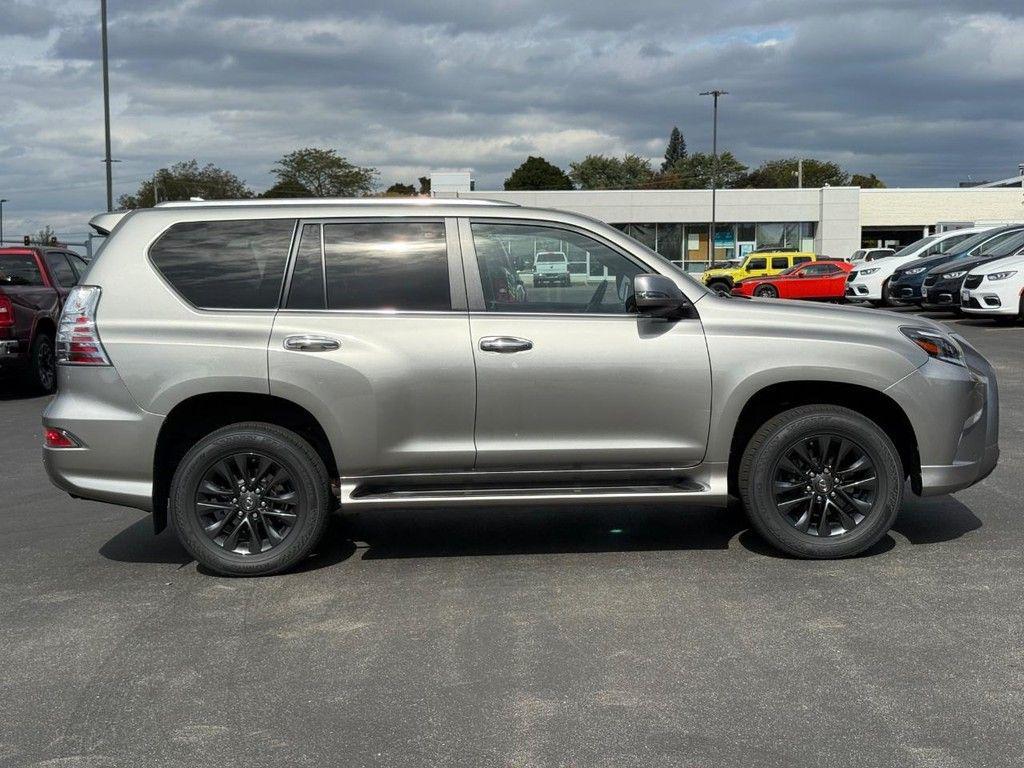 used 2022 Lexus GX 460 car, priced at $48,445