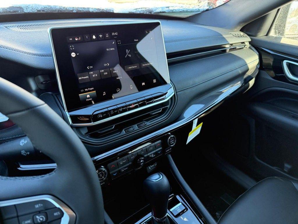 new 2026 Jeep Compass car, priced at $32,825