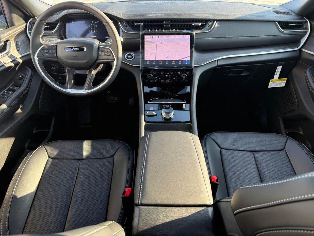 new 2025 Jeep Grand Cherokee L car, priced at $51,108