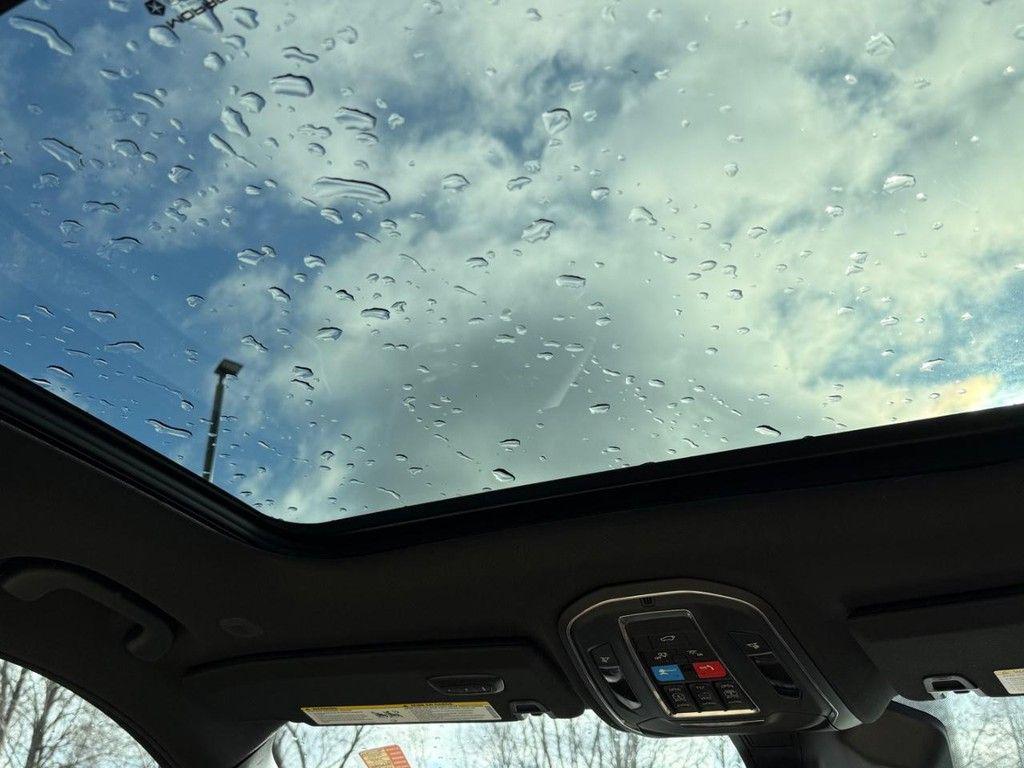 new 2025 Jeep Grand Cherokee car, priced at $47,091