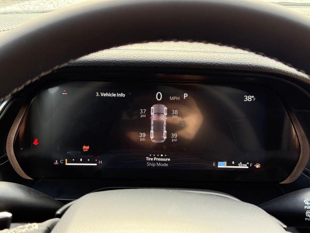 new 2025 Jeep Grand Cherokee car, priced at $47,091