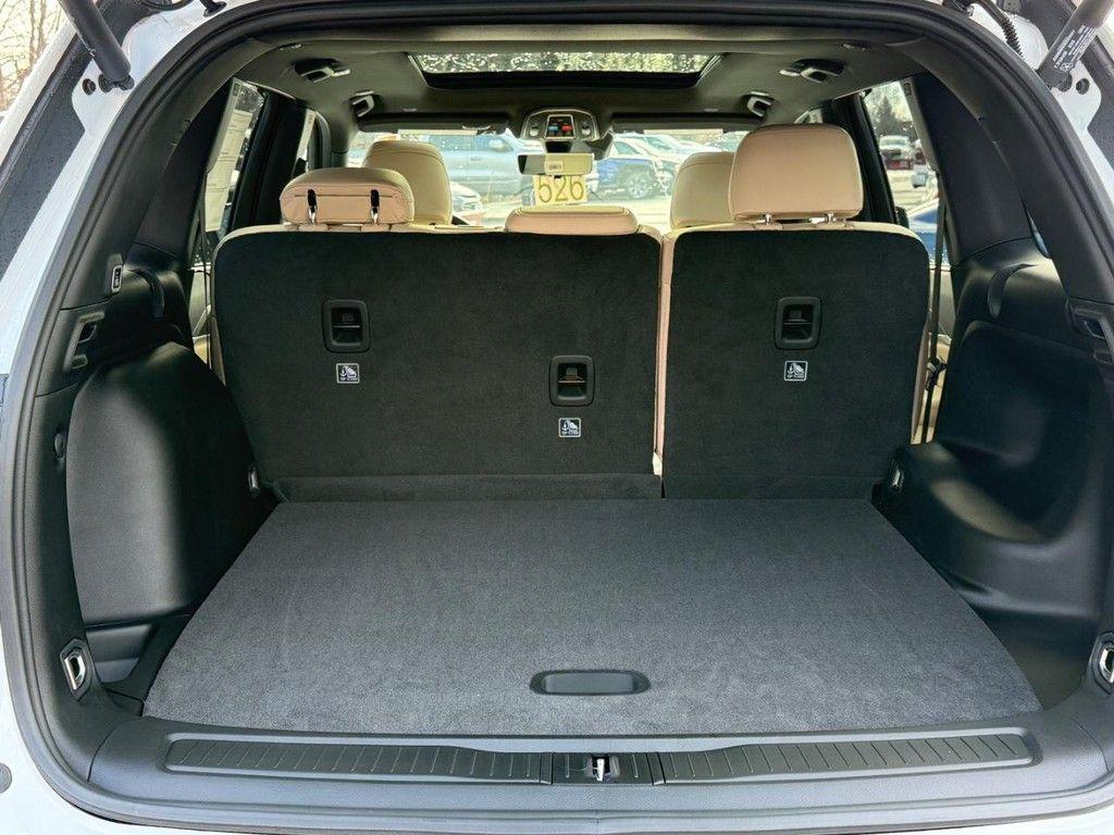 new 2025 Jeep Grand Cherokee car, priced at $47,091