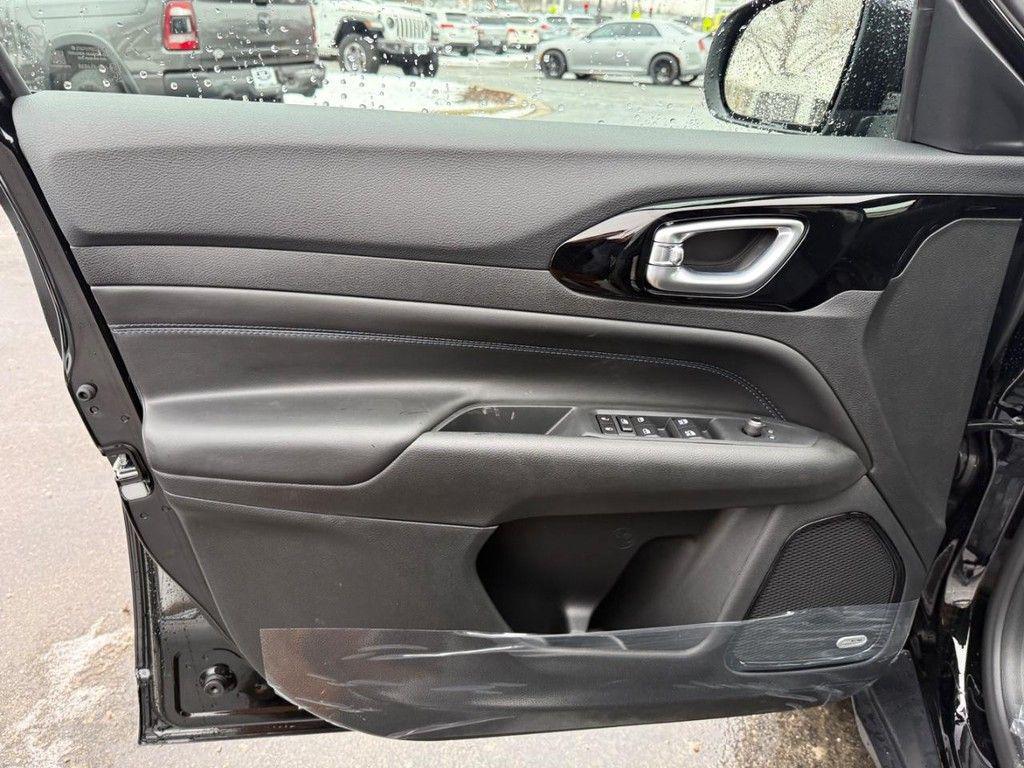 new 2026 Jeep Compass car, priced at $32,975