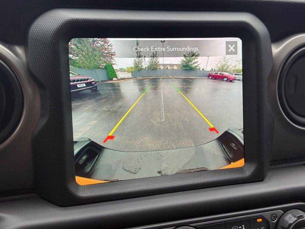 used 2021 Jeep Gladiator car, priced at $27,333