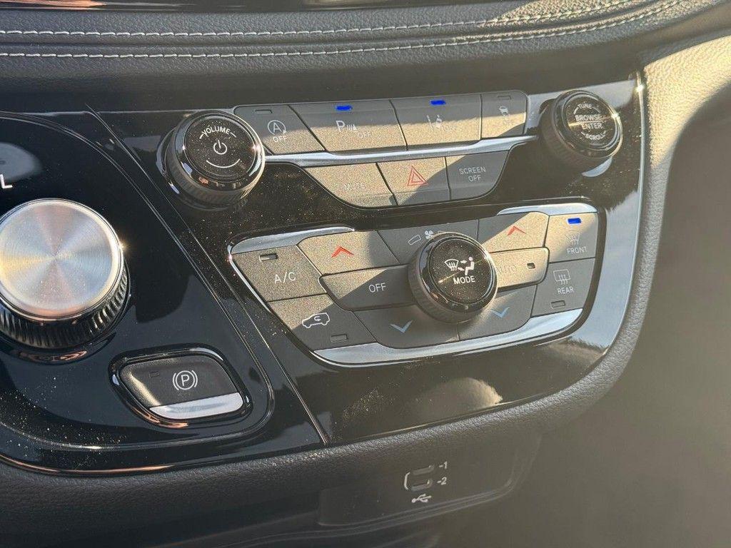 new 2026 Chrysler Pacifica car, priced at $43,247