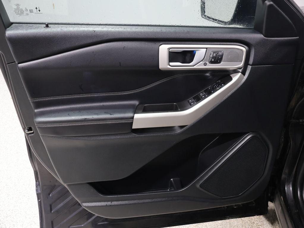 used 2024 Ford Explorer car, priced at $39,099