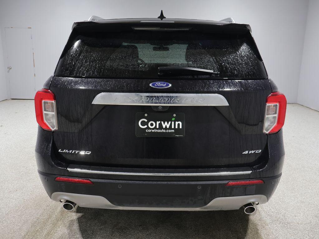 used 2024 Ford Explorer car, priced at $39,099