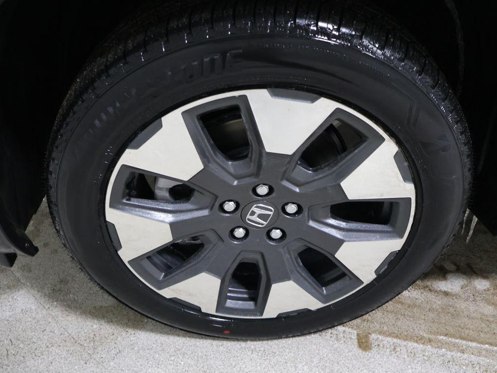 new 2026 Honda Pilot car, priced at $53,990