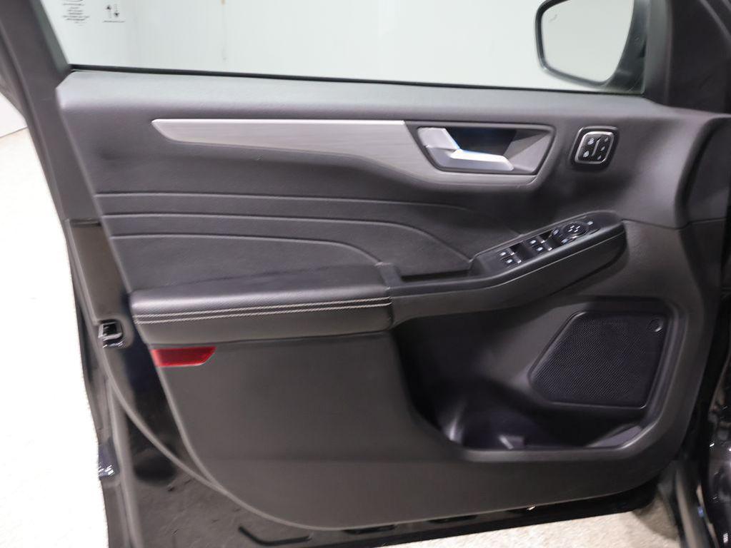 used 2024 Ford Escape car, priced at $24,313