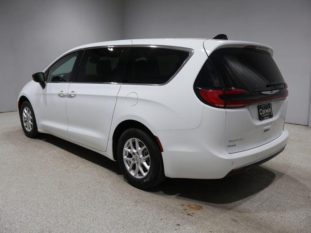 used 2024 Chrysler Pacifica car, priced at $24,399