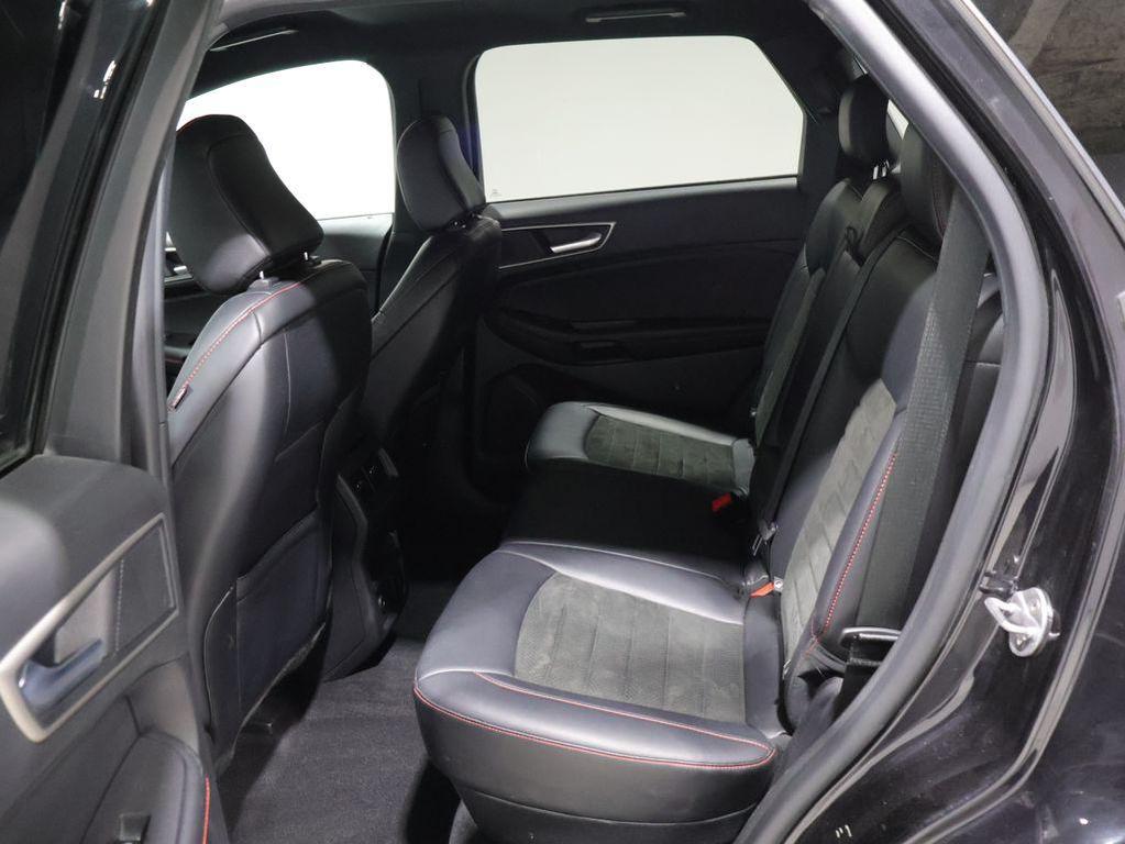 used 2024 Ford Edge car, priced at $29,320