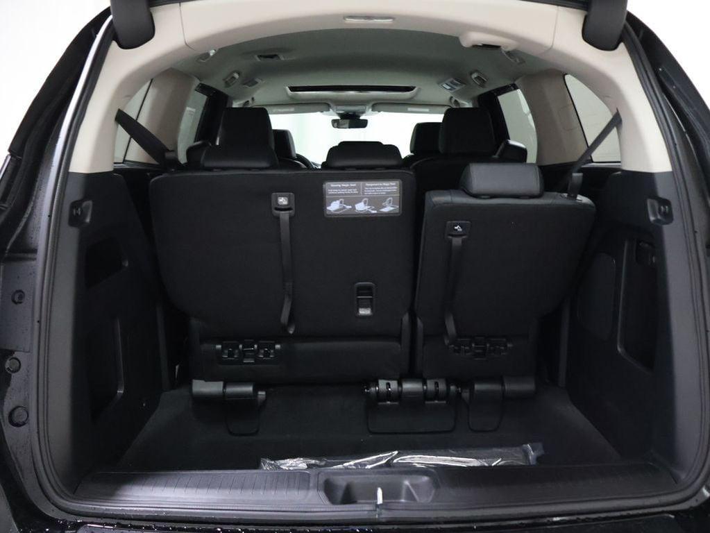 new 2026 Honda Odyssey car, priced at $43,689