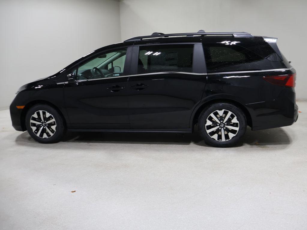 new 2026 Honda Odyssey car, priced at $43,689