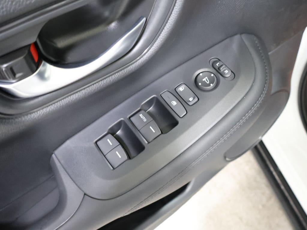new 2027 Honda HR-V car, priced at $30,005