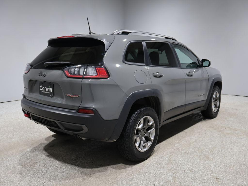 used 2019 Jeep Cherokee car, priced at $18,900