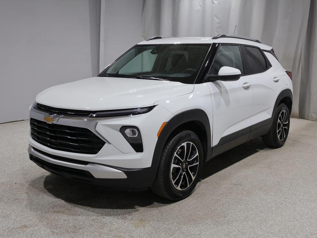 used 2024 Chevrolet TrailBlazer car, priced at $20,899