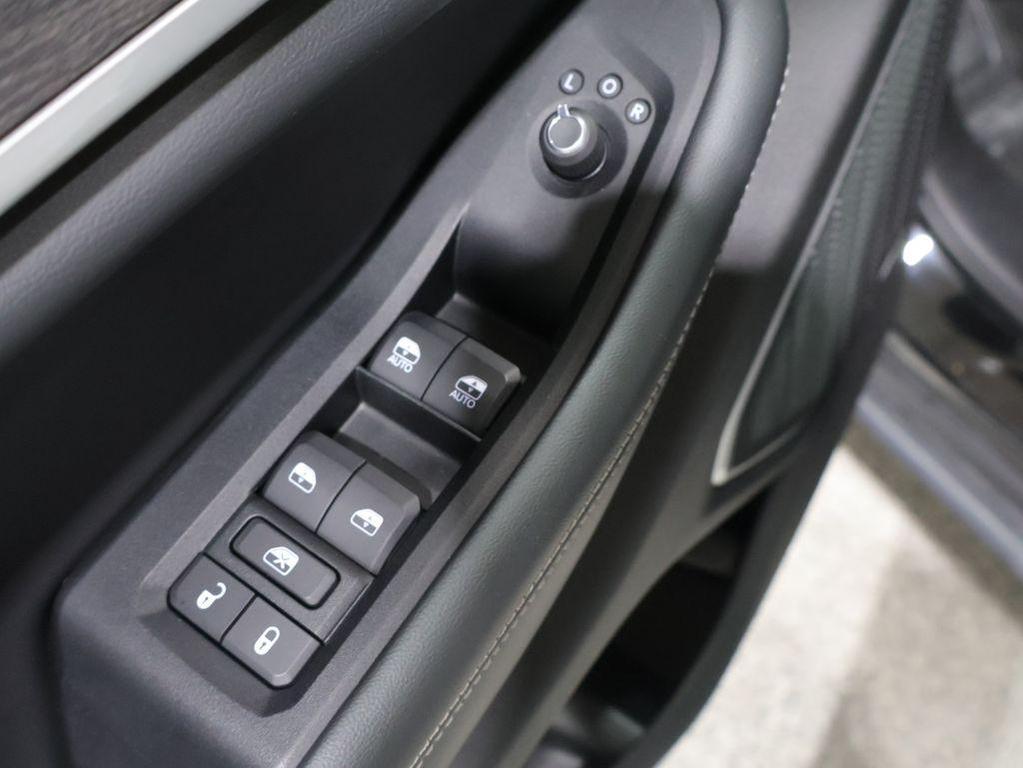 used 2021 Jeep Grand Cherokee L car, priced at $27,899