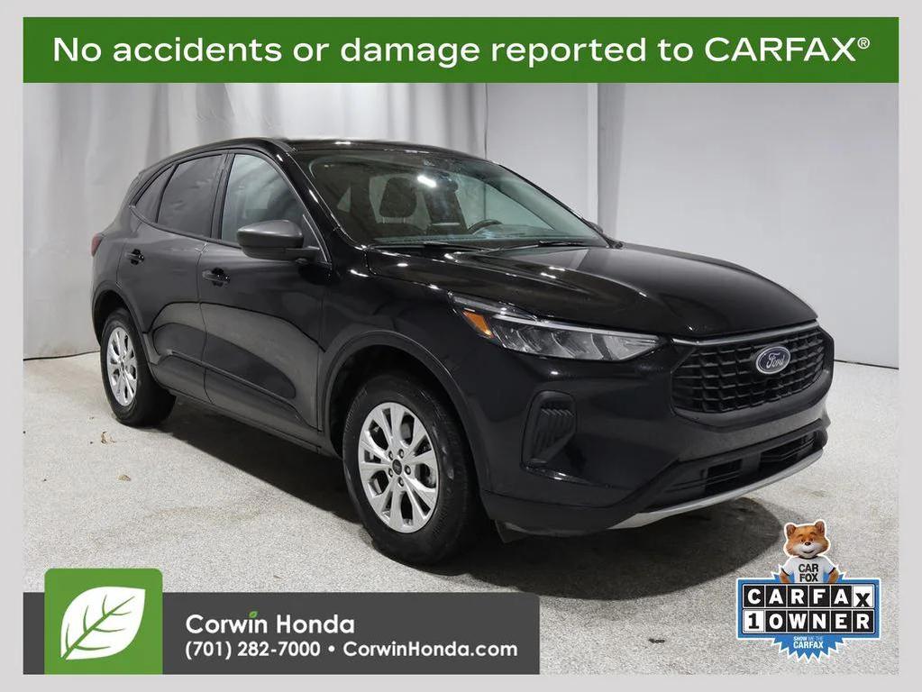 used 2025 Ford Escape car, priced at $21,000