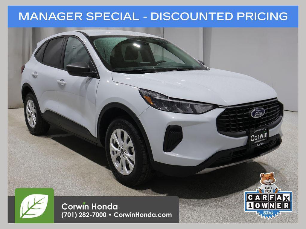 used 2025 Ford Escape car, priced at $21,900
