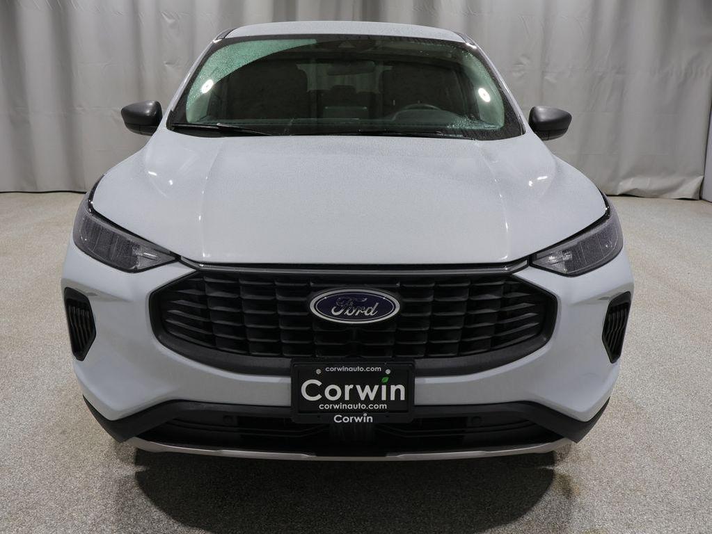 used 2025 Ford Escape car, priced at $23,500
