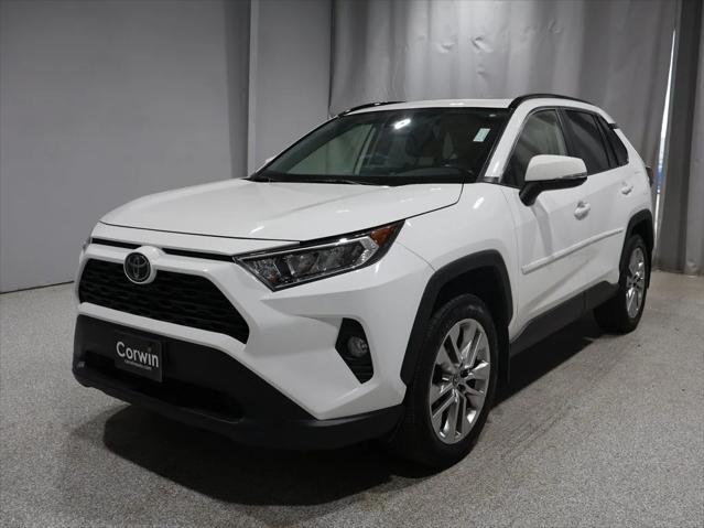 2019 Blizzard Pearl Toyota RAV4
