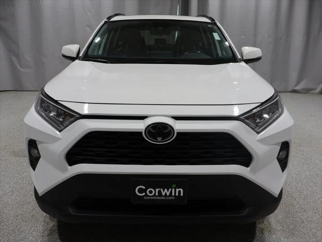 2019 Blizzard Pearl Toyota RAV4