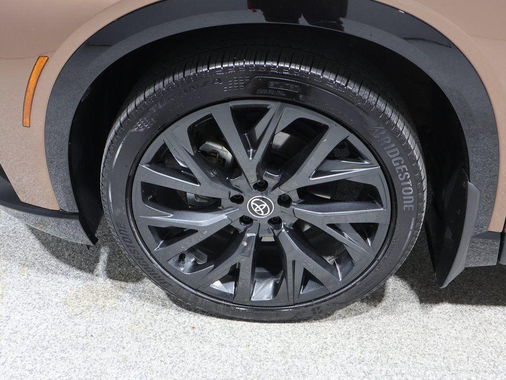 used 2025 Toyota Crown Signia car, priced at $40,500