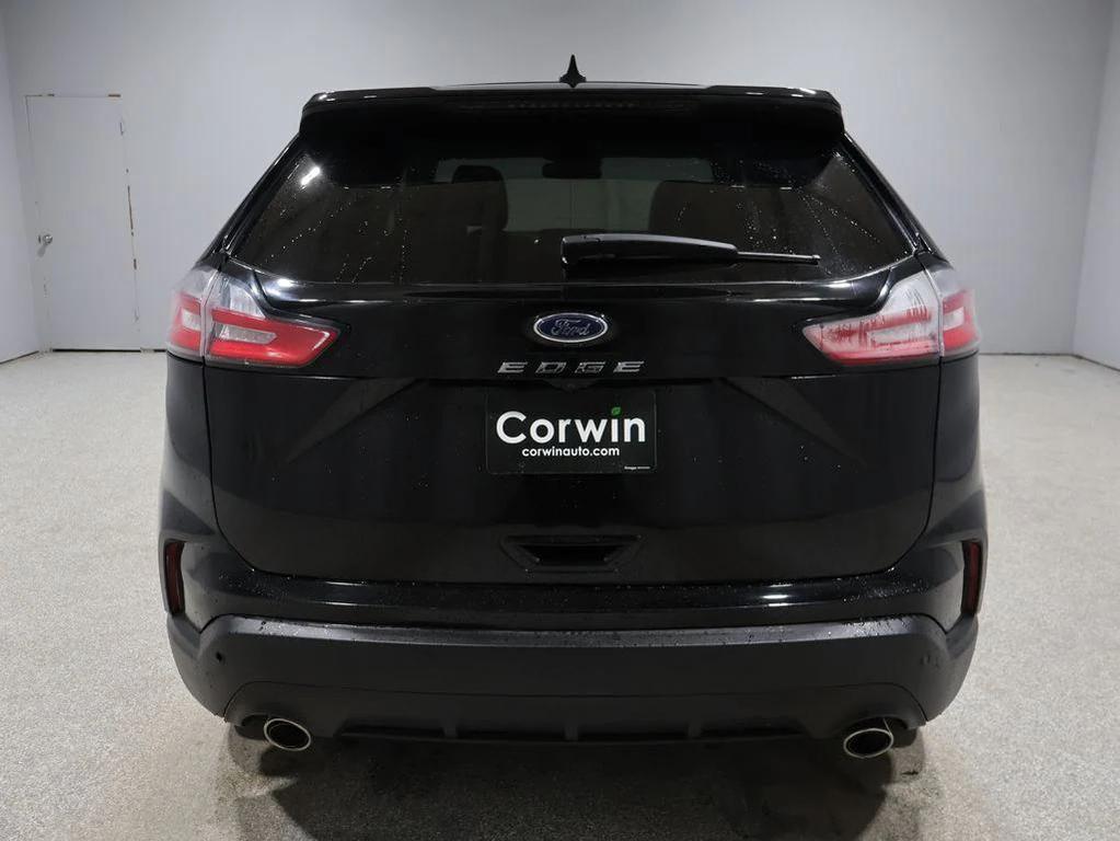 used 2024 Ford Edge car, priced at $30,800