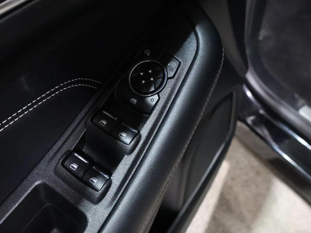 used 2024 Ford Edge car, priced at $30,800