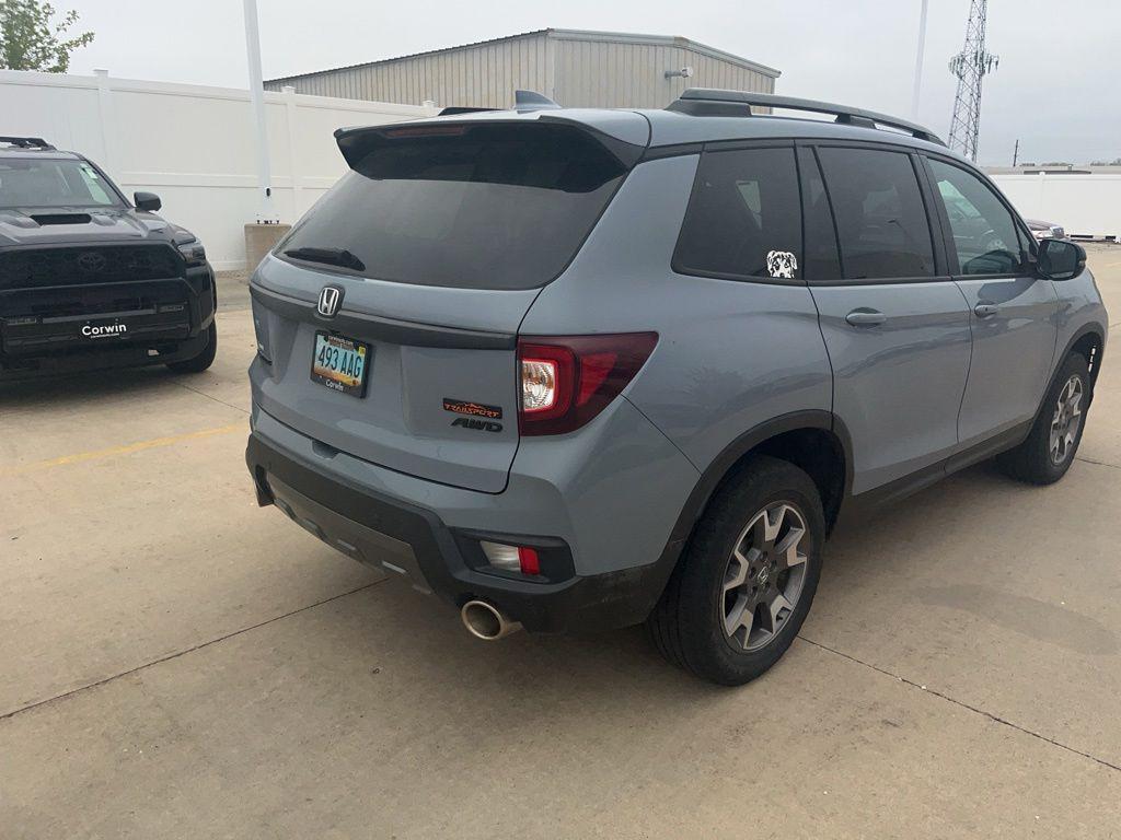 used 2022 Honda Passport car, priced at $31,500
