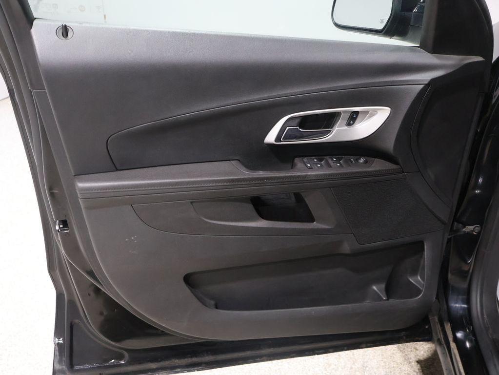 used 2017 Chevrolet Equinox car, priced at $6,500