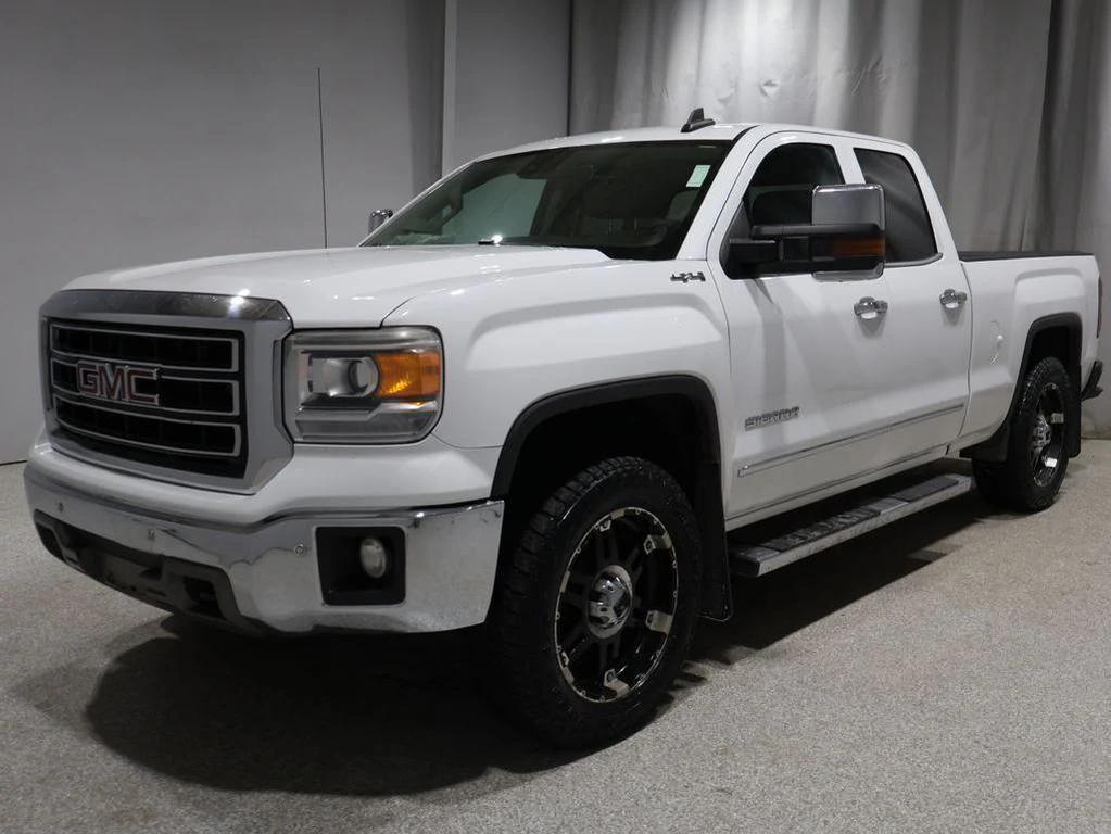 used 2015 GMC Sierra 1500 car, priced at $16,800