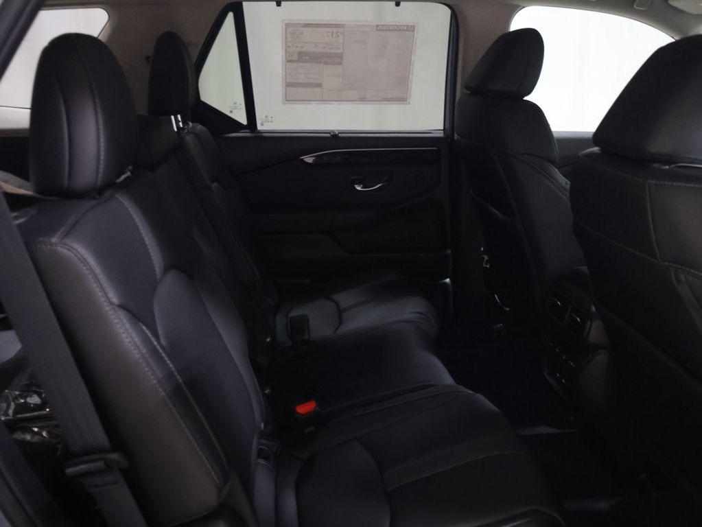 new 2026 Honda Pilot car, priced at $47,745