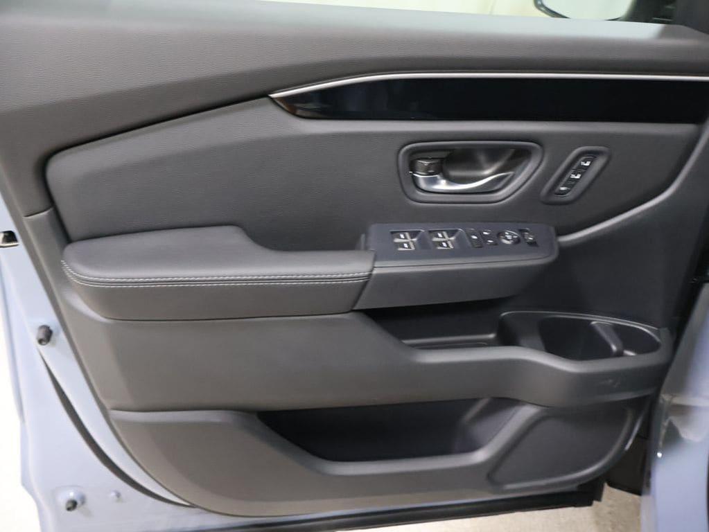 new 2026 Honda Pilot car, priced at $47,745
