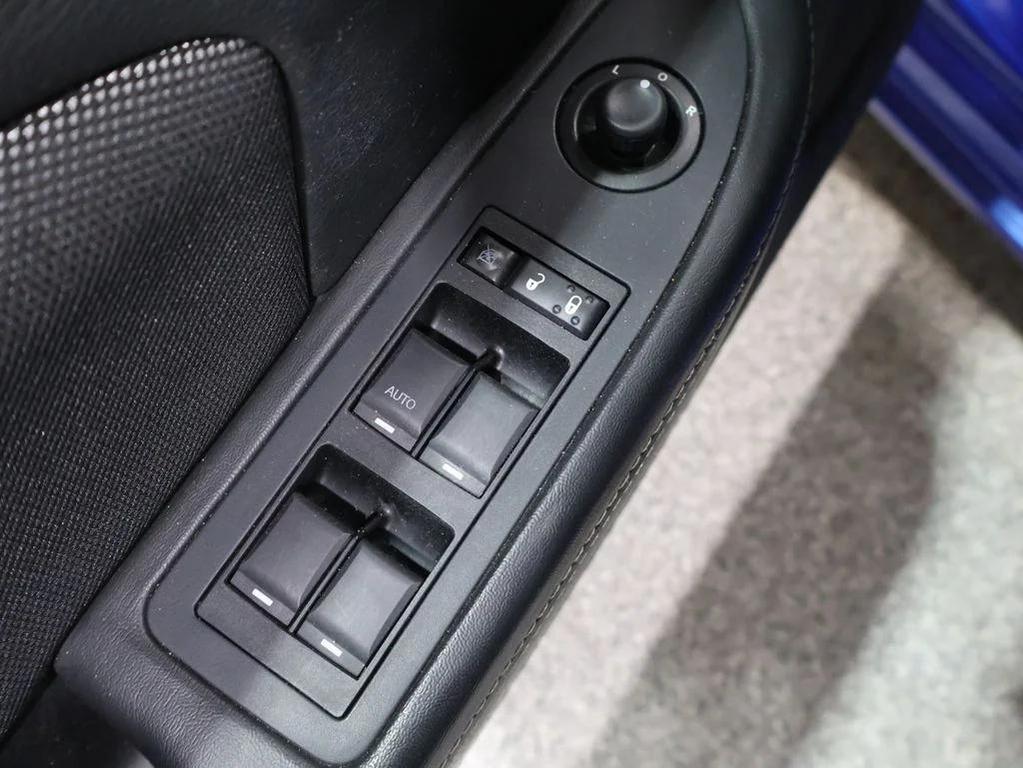 used 2014 Dodge Avenger car, priced at $5,500