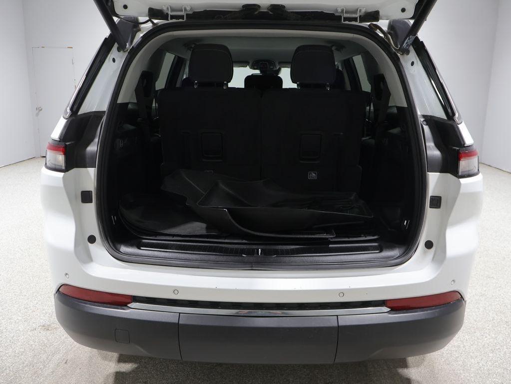 used 2021 Jeep Grand Cherokee L car, priced at $22,799