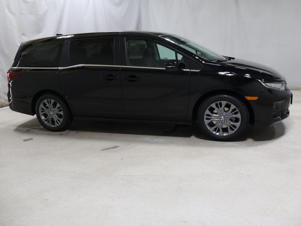 new 2026 Honda Odyssey car, priced at $47,990